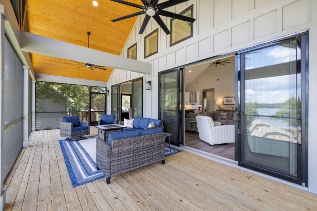 New Home, Dock, Kayaks, Game Room, Water Views Winchester Exterior photo